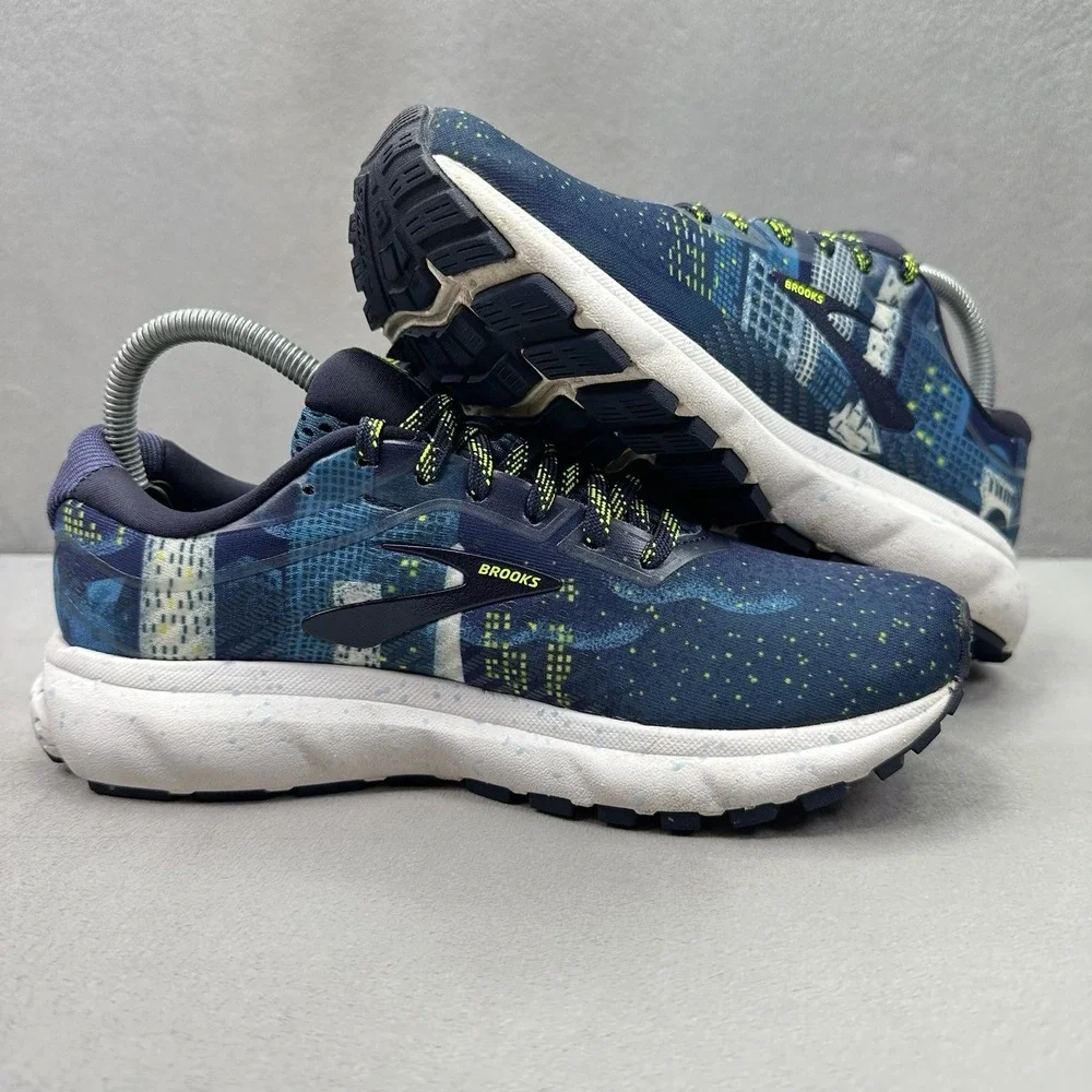 Womens Size 8 (B) Brooks Ghost 12 Shoes Boston Marathon 2020 Blue Skyline